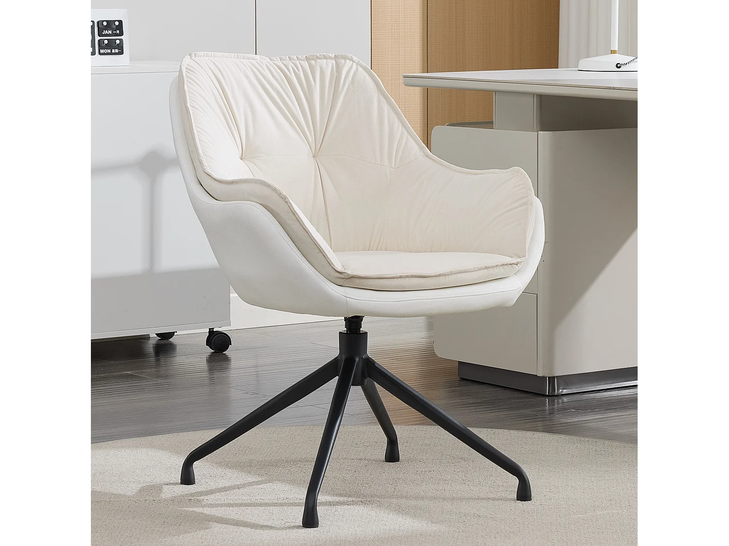 Chaise de bureau pivotante et confortable pour le télétravail