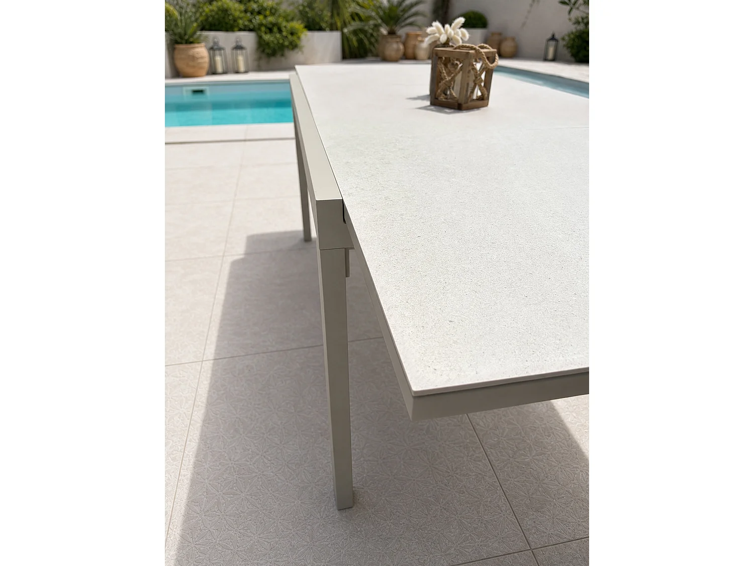 Table de jardin en aluminium et plateau sinterstone - KALIBO