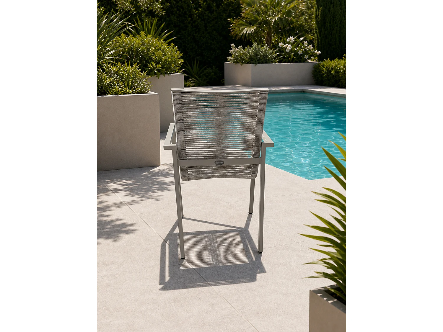Set aus 2 Gartenstühlen aus Aluminium und geflochtenem Seil
