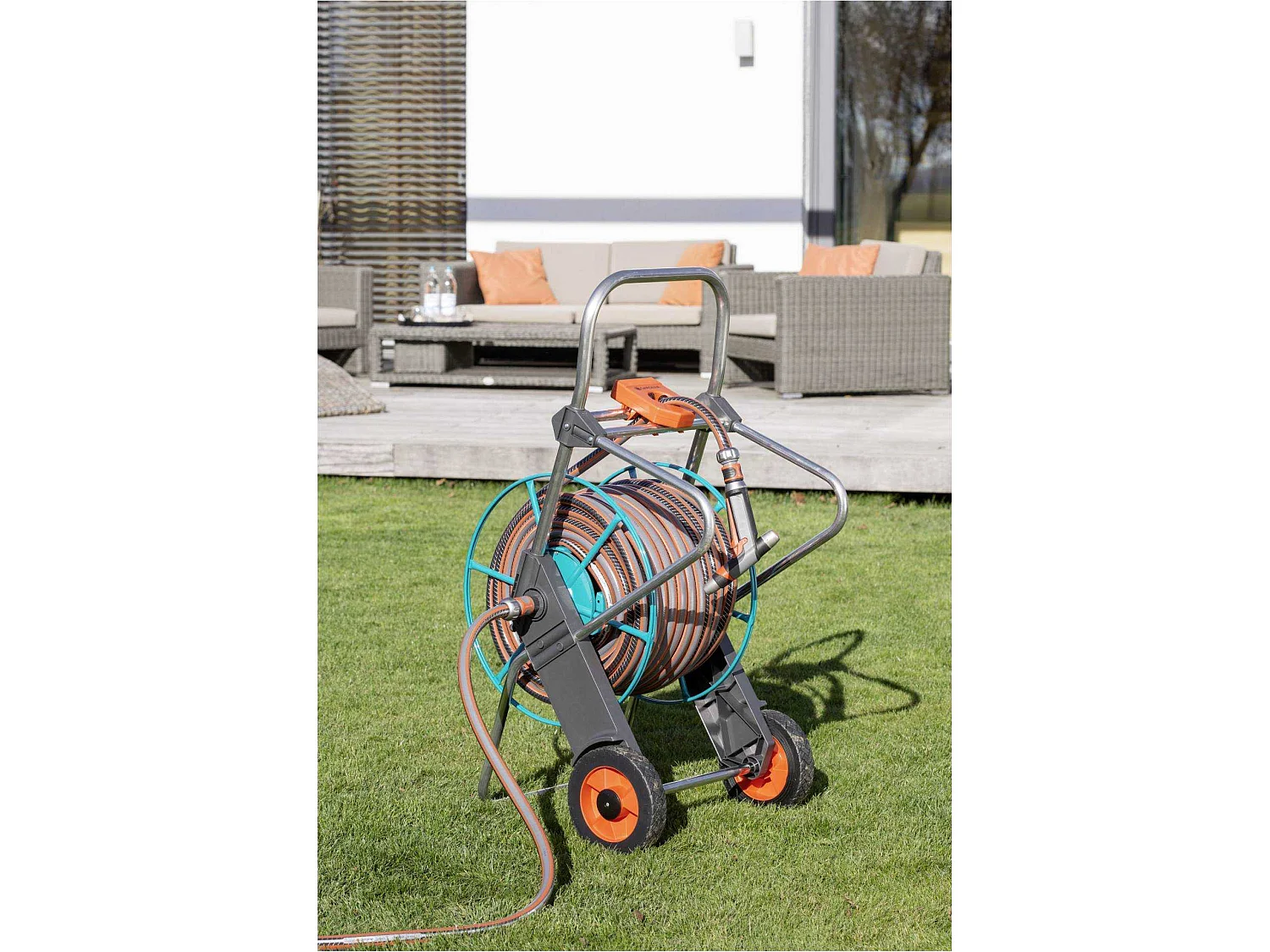 GARDENA Metallschlauchwagen 100 - Stabil und praktisch