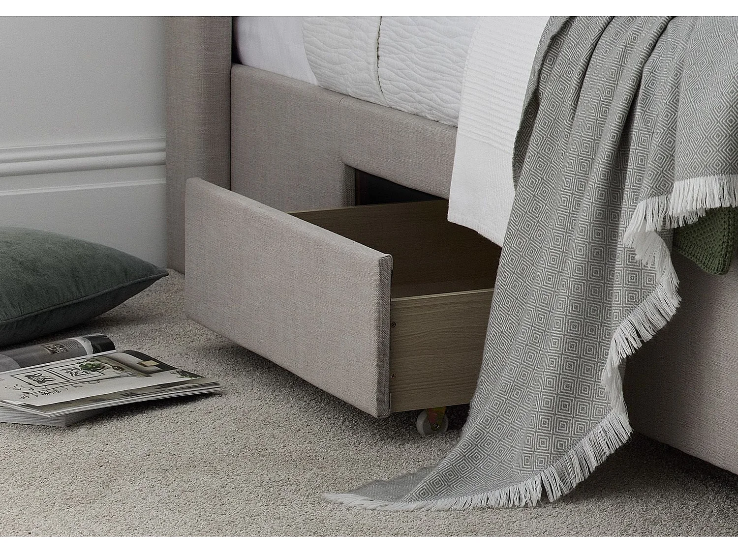 Upholstered Bedframe - 150 x 200 cm Bedframe in Grey