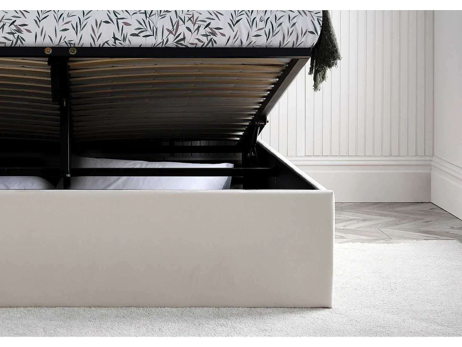 Upholstered Bedframe - 150 x 200 cm Bedframe in Cream
