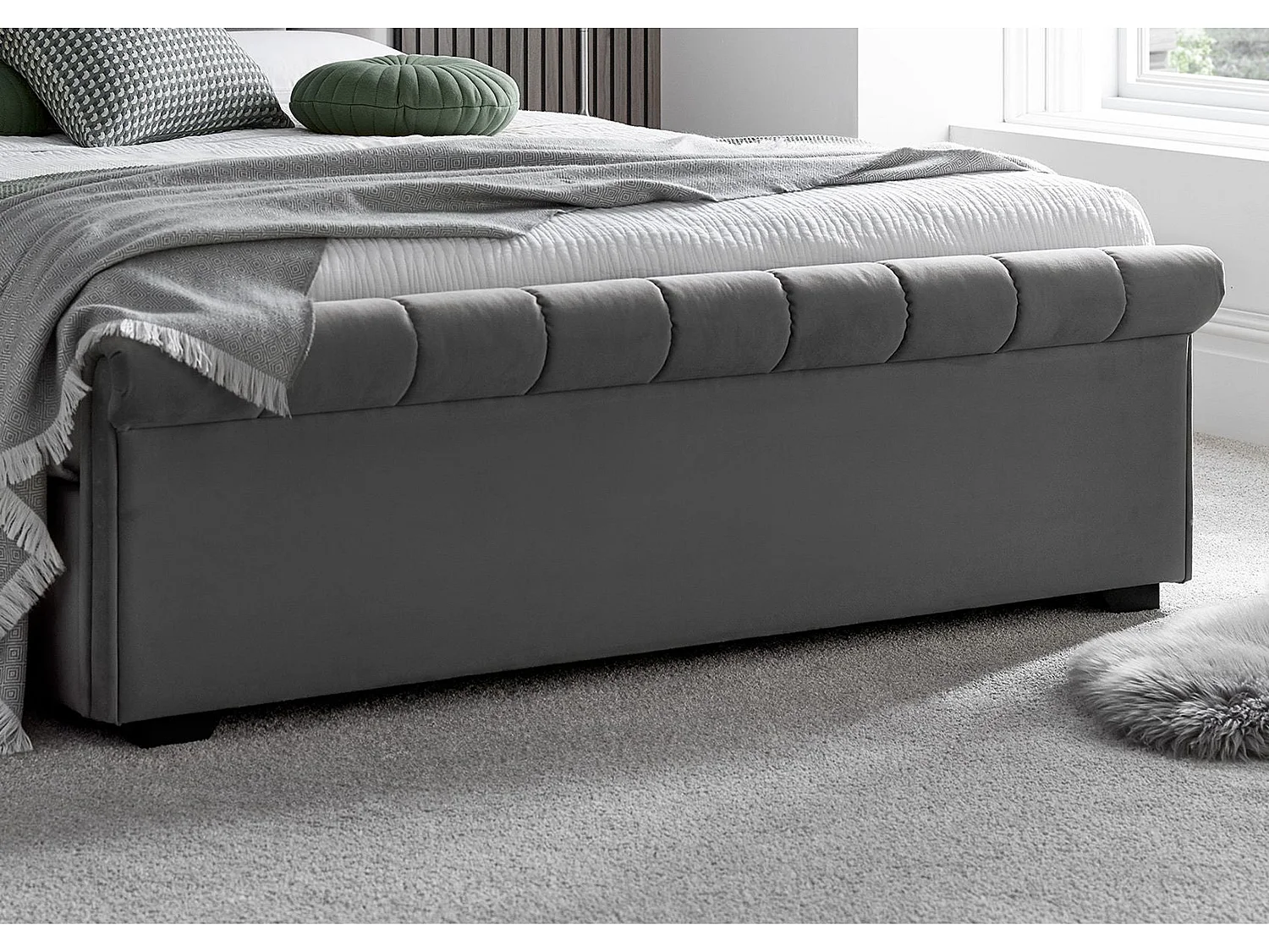 Upholstered Storage bed - 135 x 190 cm Ottoman Bed With Ottoman Storage in Grey