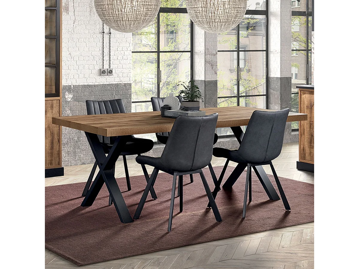 Table 170cm aspect chêne naturel piètement X métal poudré noir - URBAL