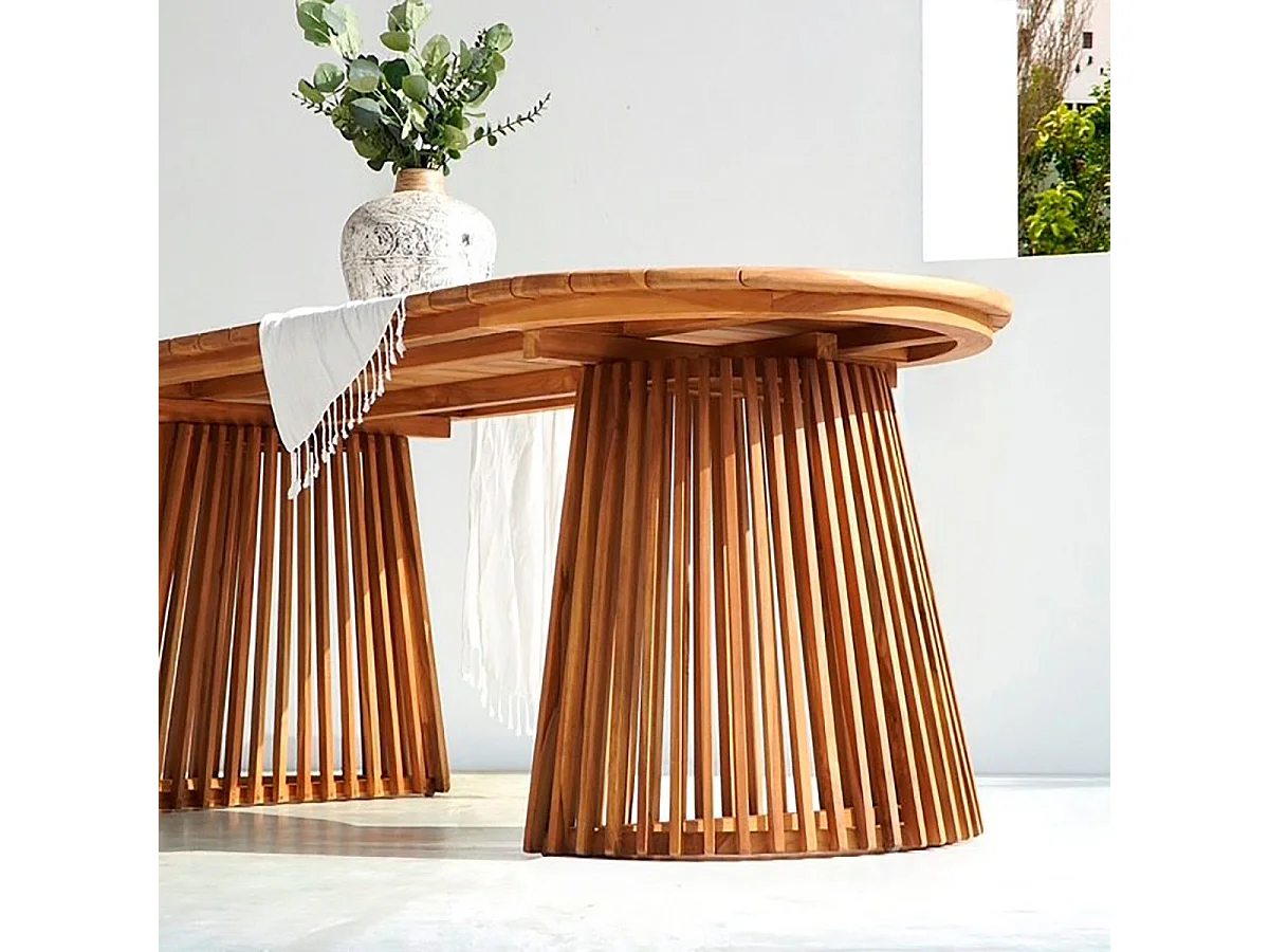 Table de jardin ovale 200cm en teck massif pieds ajourés - LIRICIA