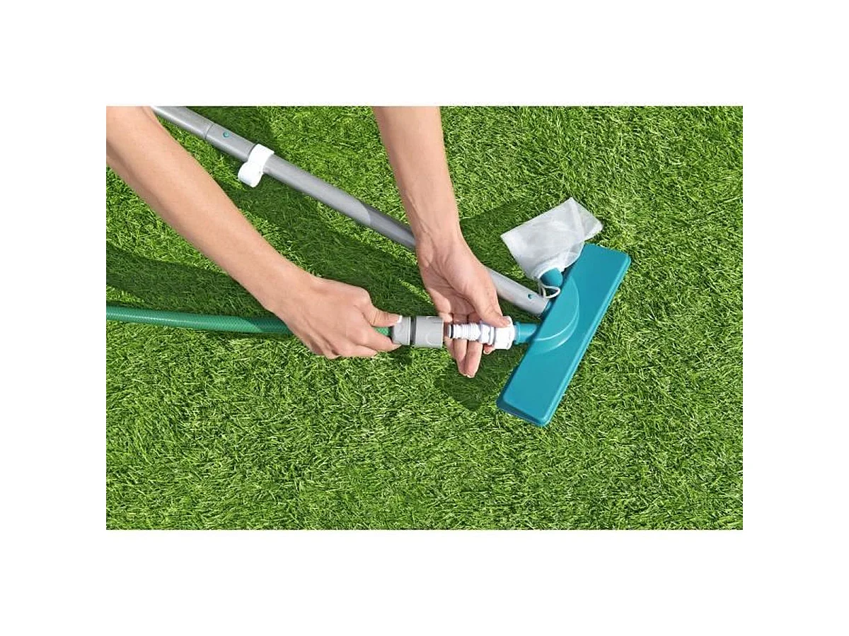 Bestway AquaClear Zwembadreinigingsset met stofzuiger, schepnet, chemische dispenser, teststrips en reparatiepatches