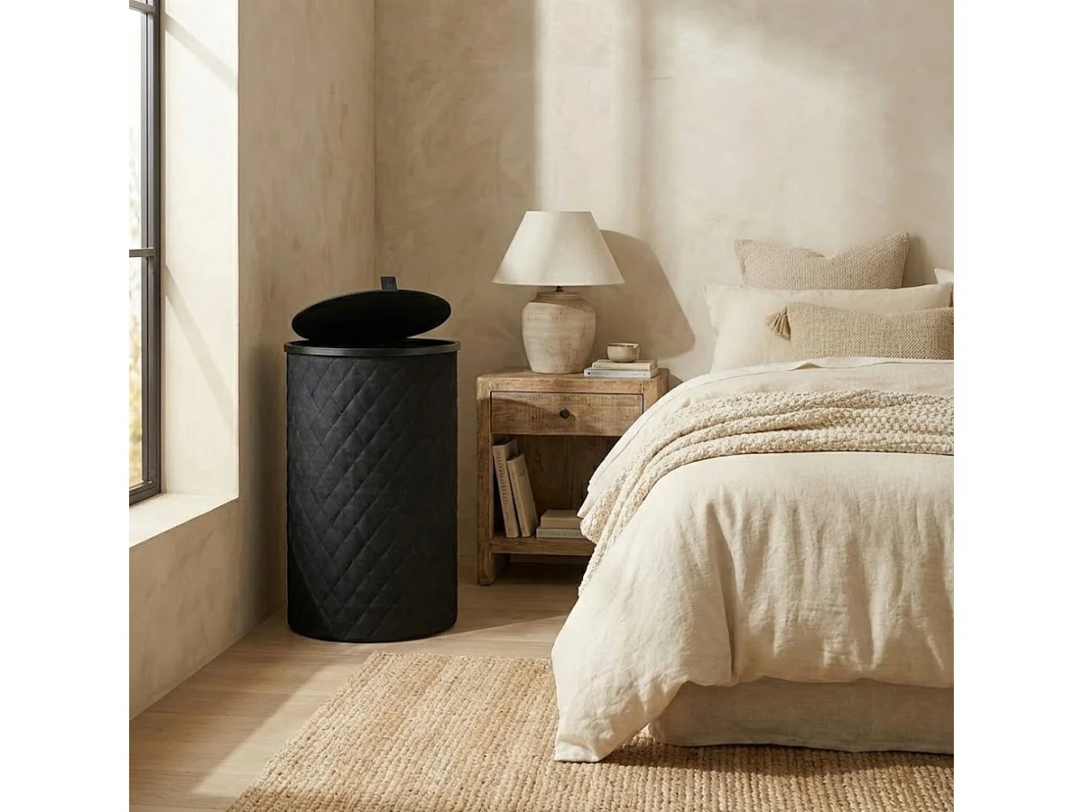 MAZAZU Panier à linge Rond - 99 Litres - Diamond Stitch - Noir - Avec Couvercle & Sac à Linge Amovible - Design Haut & Étroit - 38x69 cm