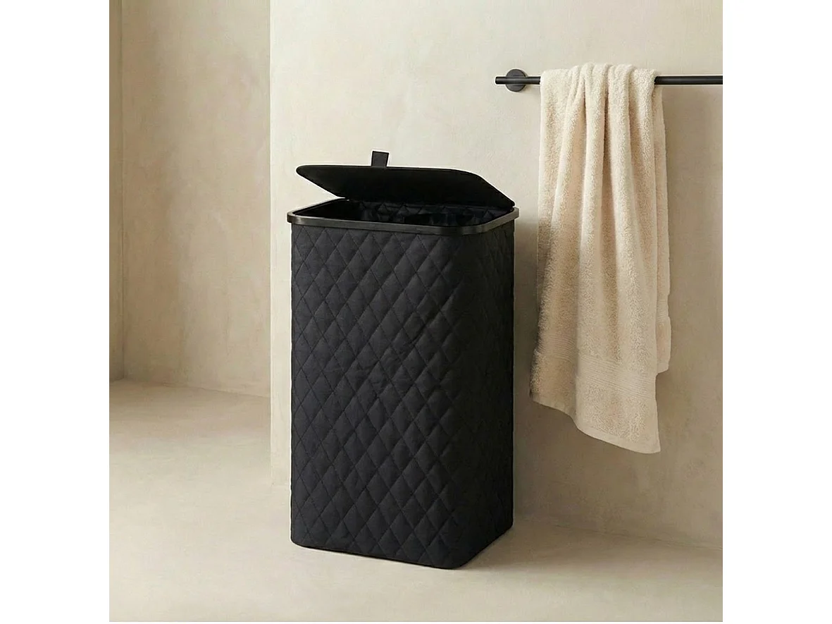 MAZAZU Panier à linge avec Couvercle - Diamond Stitch - 100 Litres - Sac Intérieur Amovible - Cadre en Bambou - Noir - Panier Pliable - 44x33x69 cm