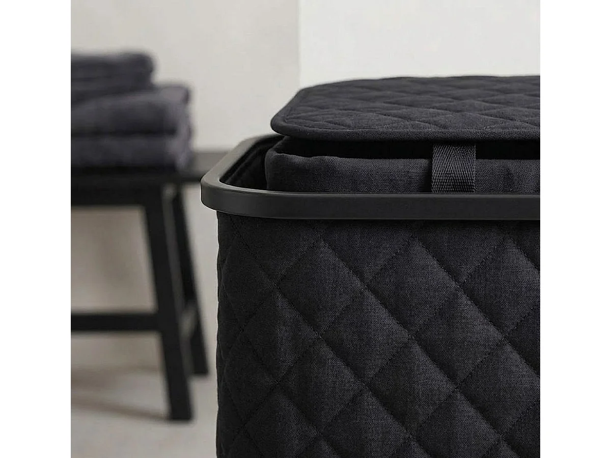 MAZAZU Panier à linge avec Couvercle - Diamond Stitch - 100 Litres - Sac Intérieur Amovible - Cadre en Bambou - Noir - Panier Pliable - 44x33x69 cm