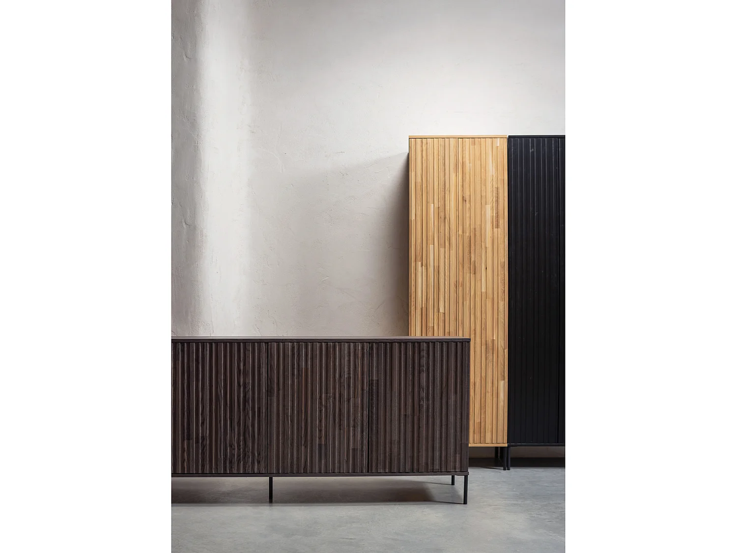 Armoire haut en bois de chêne NEW GRAVURE