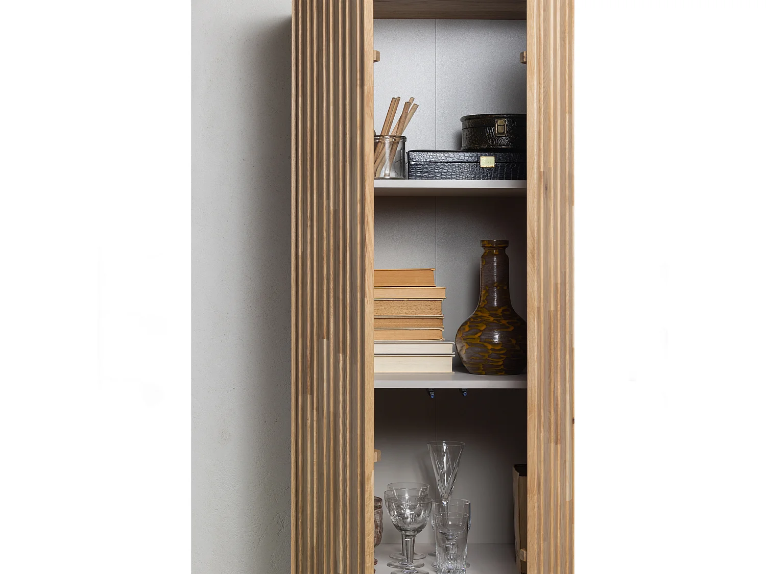 Armoire haut en bois de chêne NEW GRAVURE
