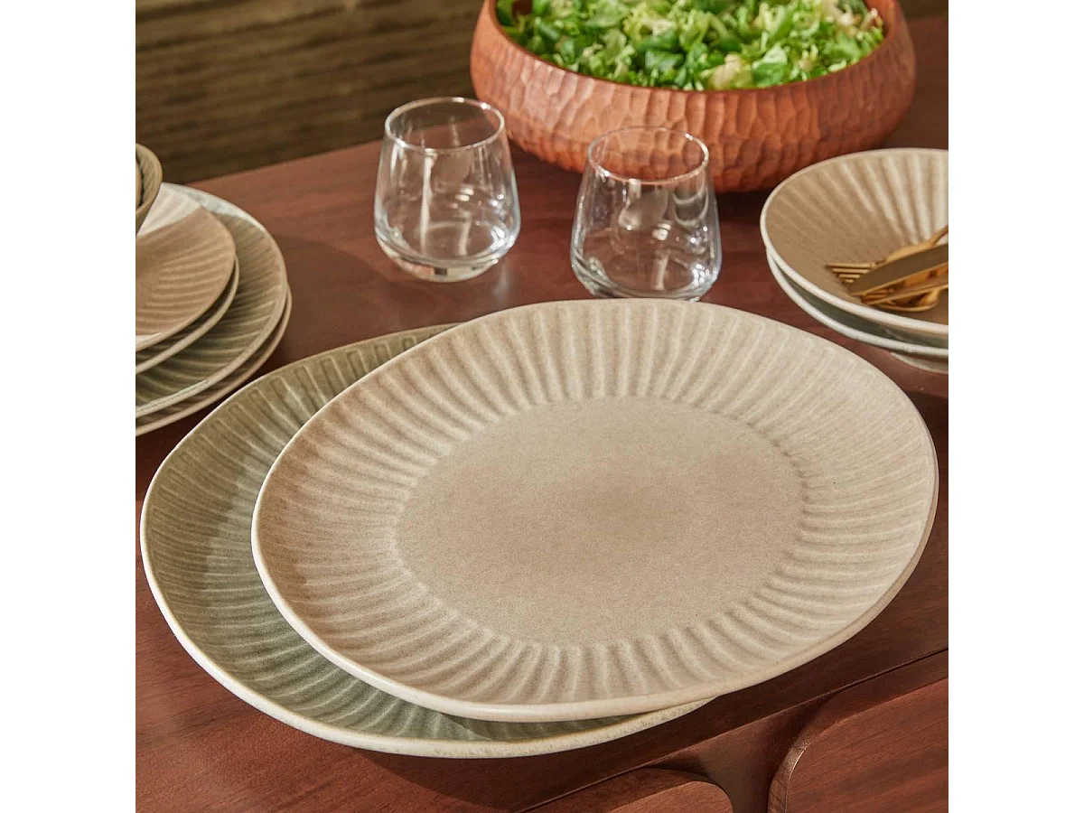Assiette de Présentation en Faïence "Nyero" 32cm Beige