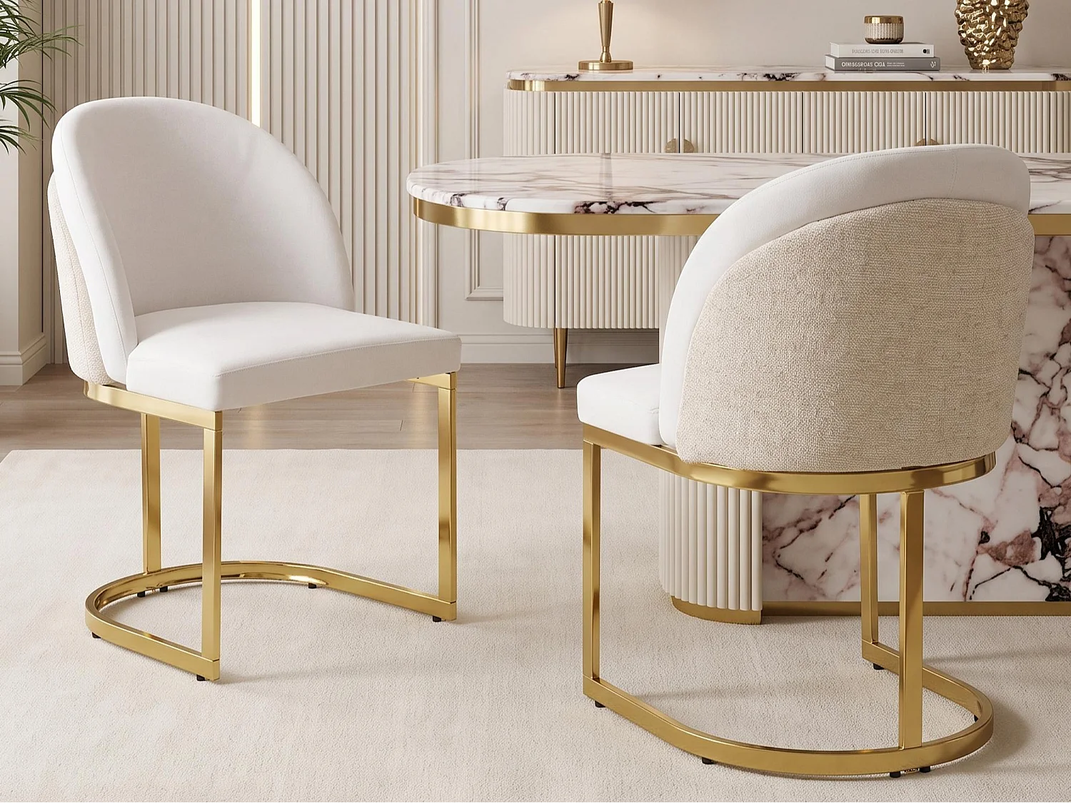 Set of 2 dining chairs - Modern style - Gold-plated feet - Chenille fabric - Beige and gold