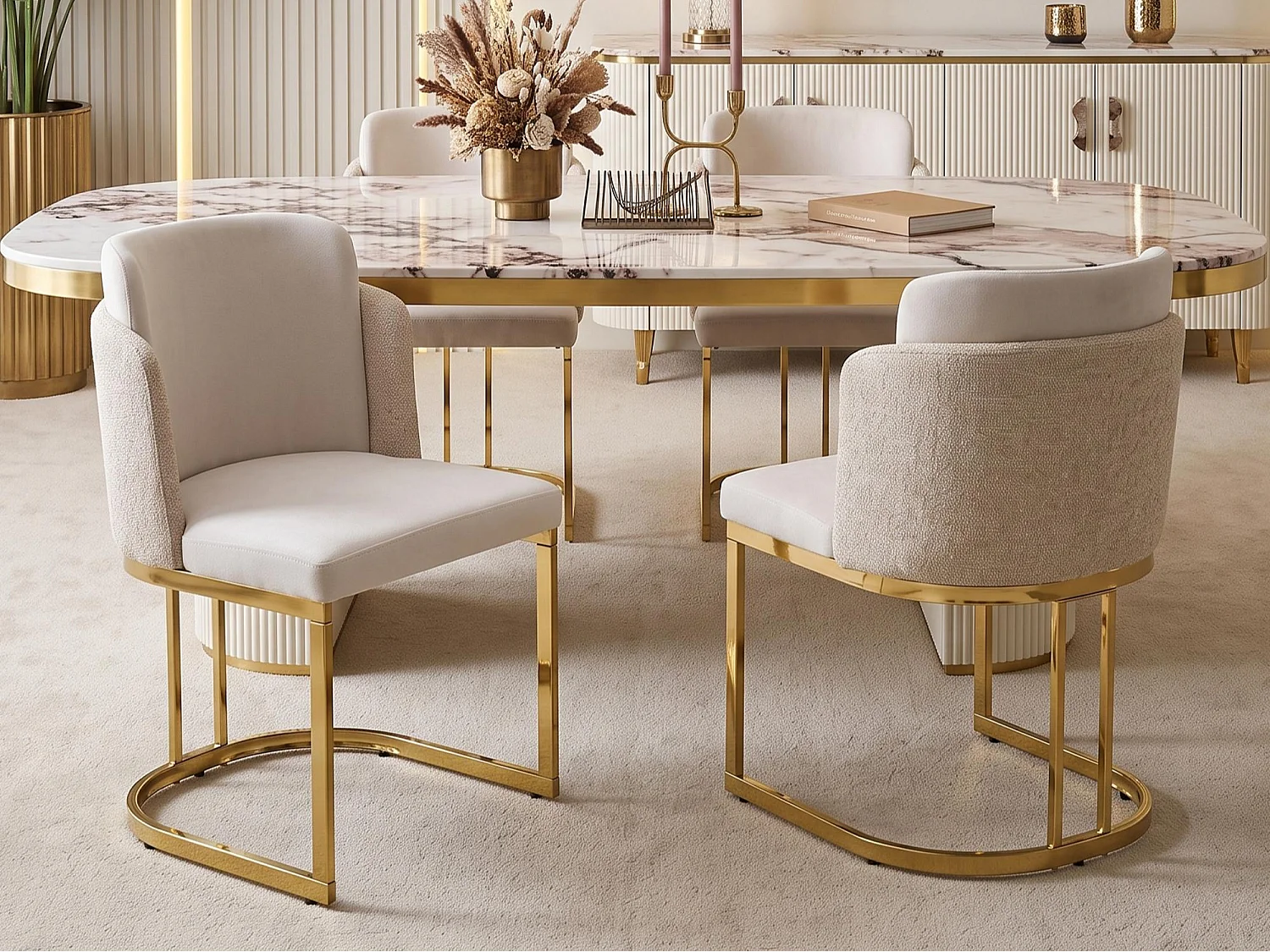 Set of 4 dining chairs - Modern style - Gold-plated feet - Chenille fabric - Beige and gold