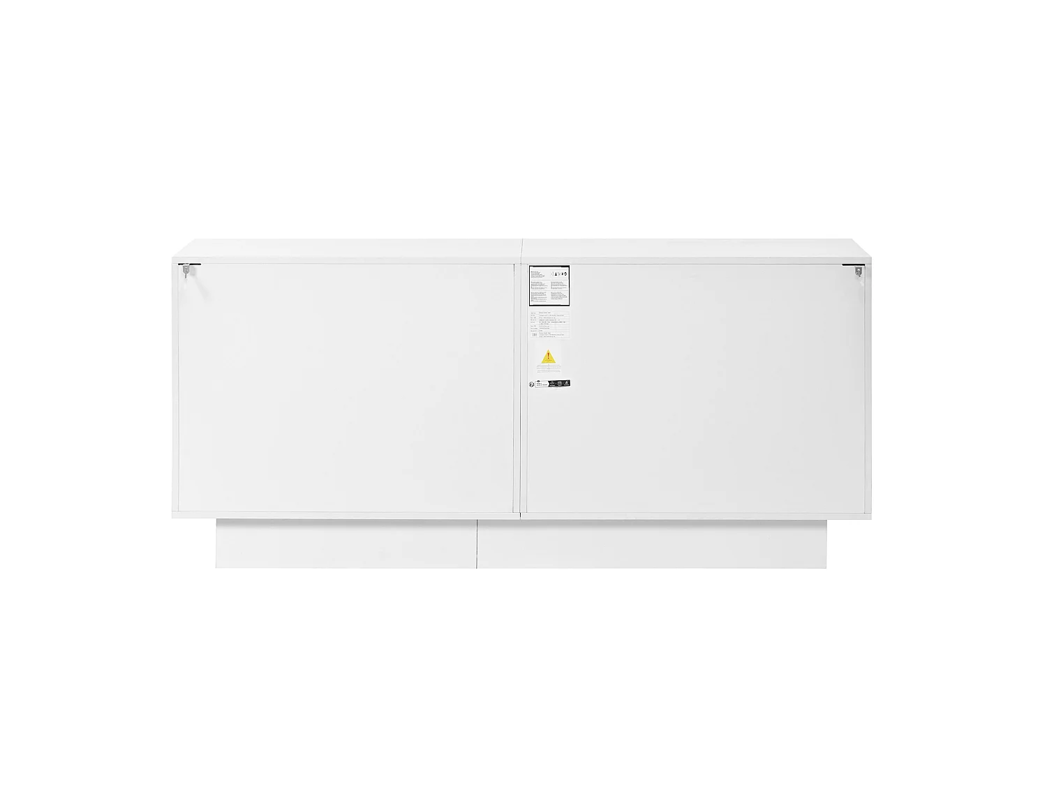 Buffet blanc et naturel avec 4 portes et étagères réglables