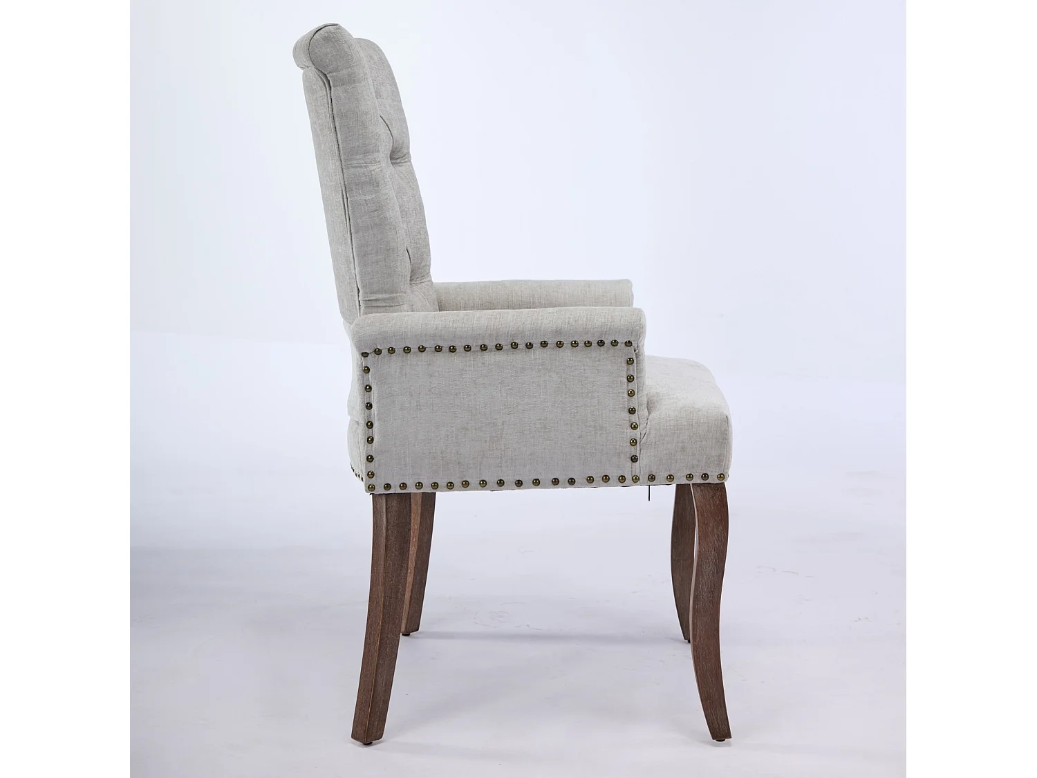 Eetkamerstoel van chenille met armleuningen en houten poten - Beige