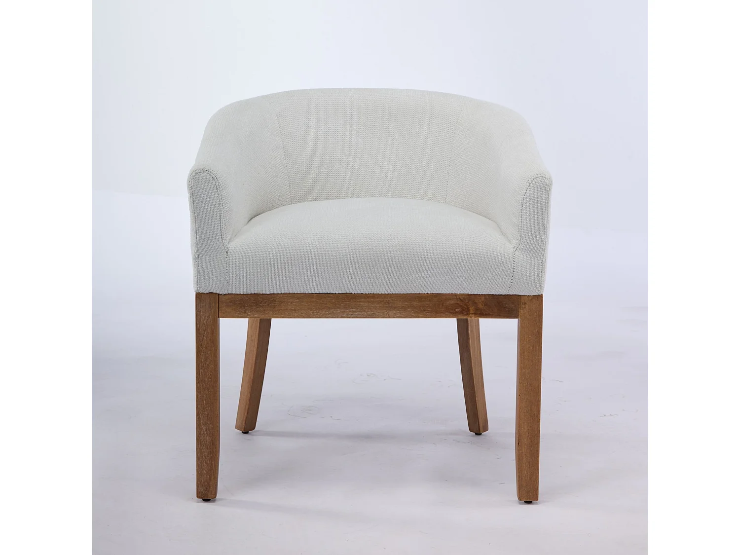 Sedia in ciniglia beige con braccioli e gambe in legno