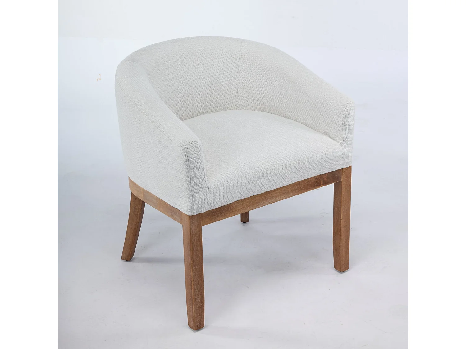 Sedia in ciniglia beige con braccioli e gambe in legno