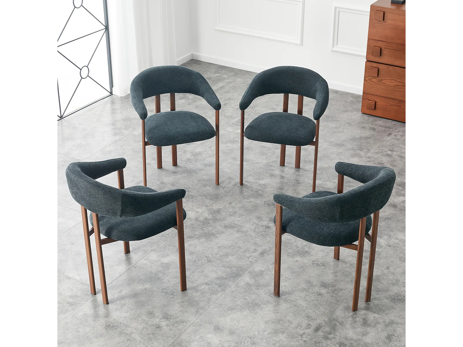 Juego de 4 sillas de comedor de lino con patas de metal - Negro