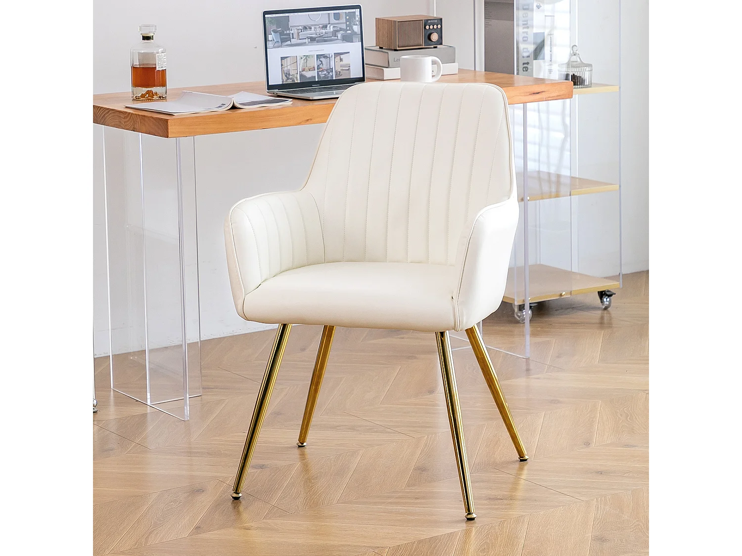 Set van 2 stoelen met gouden metalen poten - Wit kunstleer