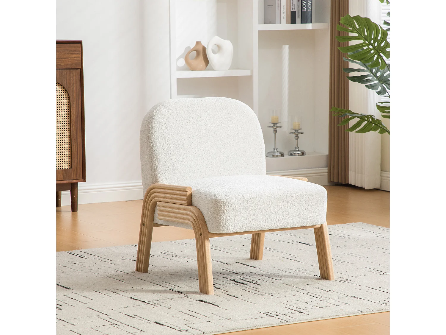 Fauteuil en tissu chenille avec structure en bois - Ivoire
