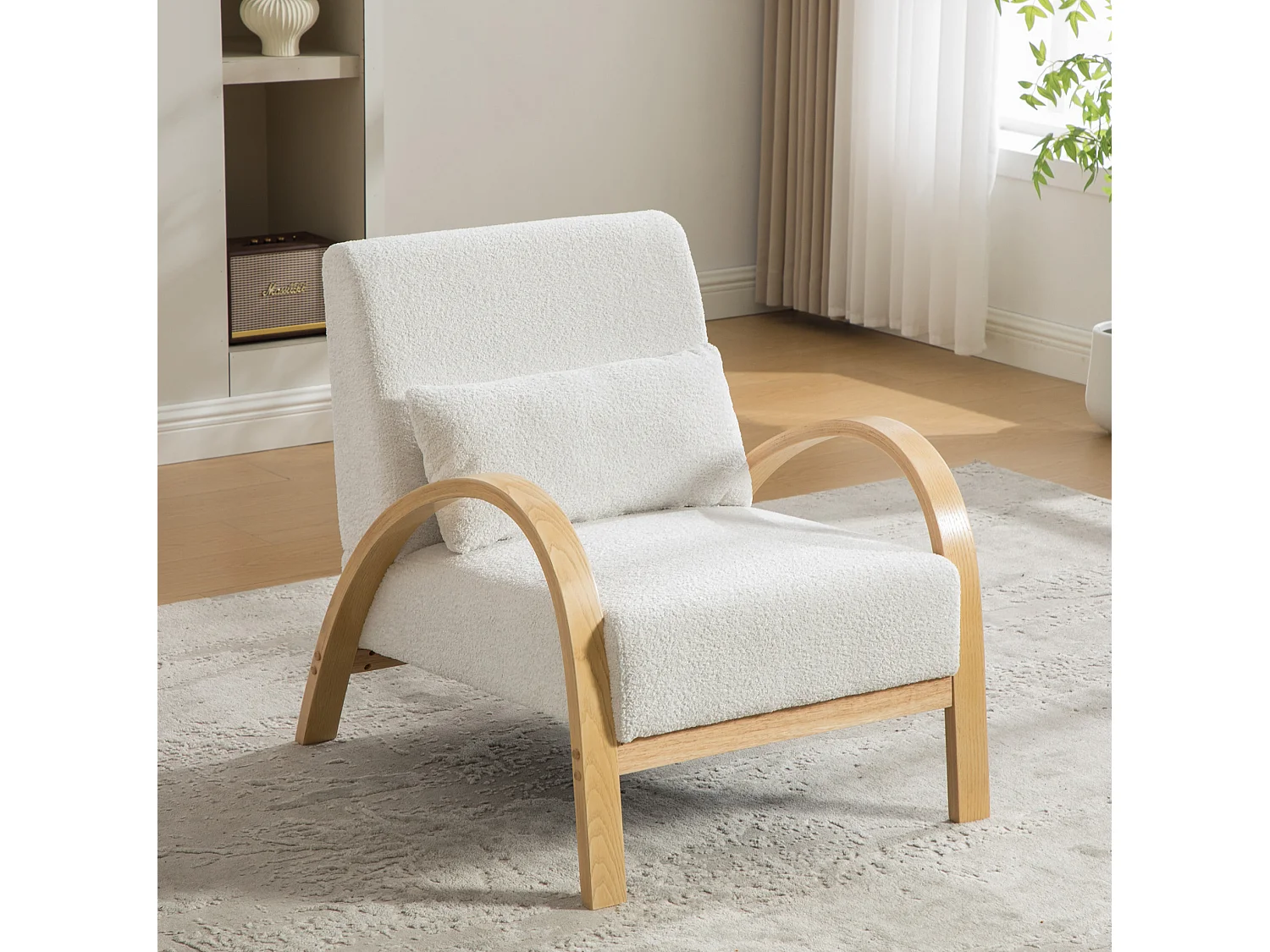 Fauteuil en tissu chenille avec accoudoir et coussin - Structure en bois - Ivoire