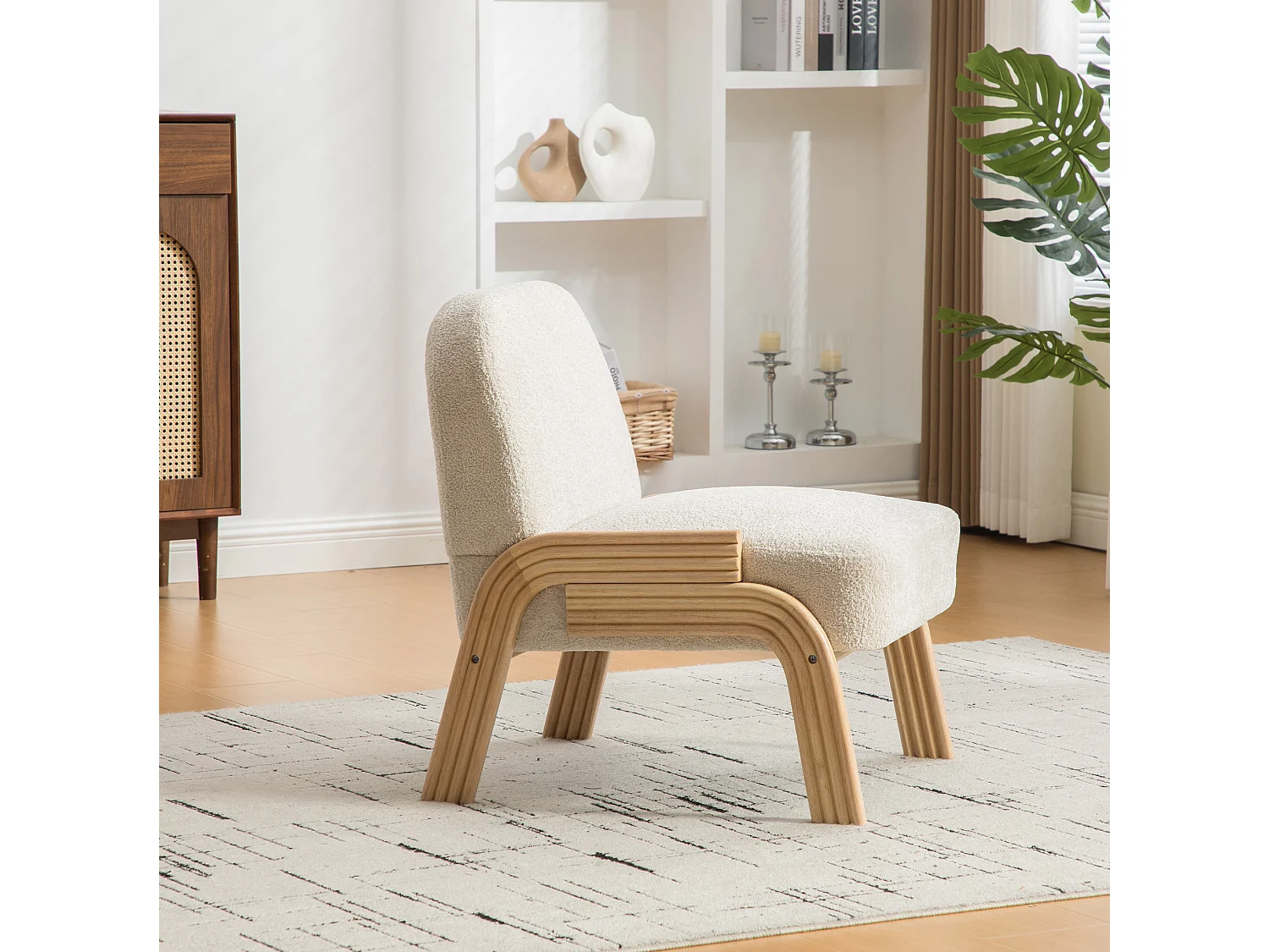 Fauteuil en tissu chenille avec structure en bois - Beige