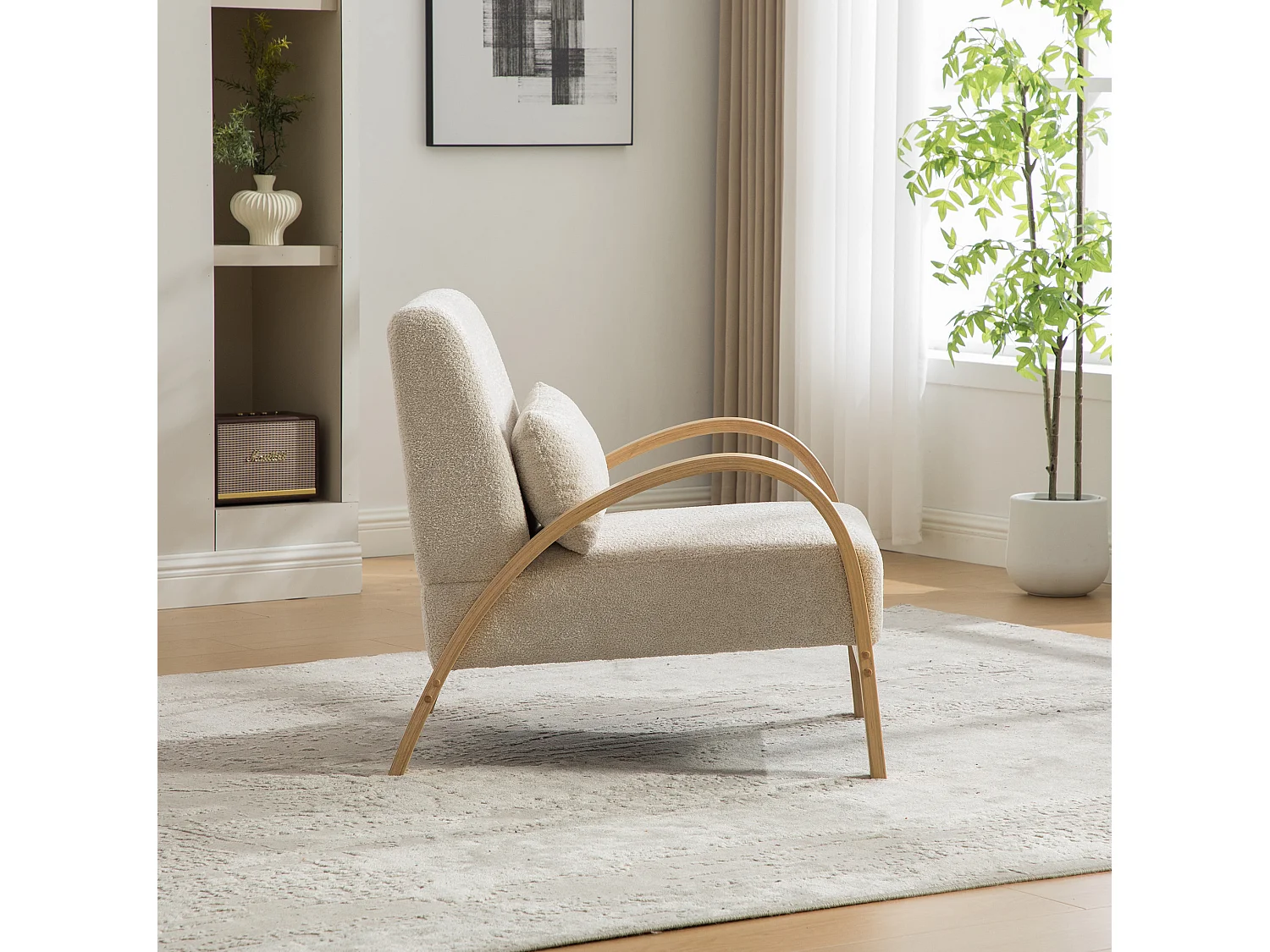 Fauteuil en tissu chenille avec accoudoir et coussin - Structure en bois - Beige