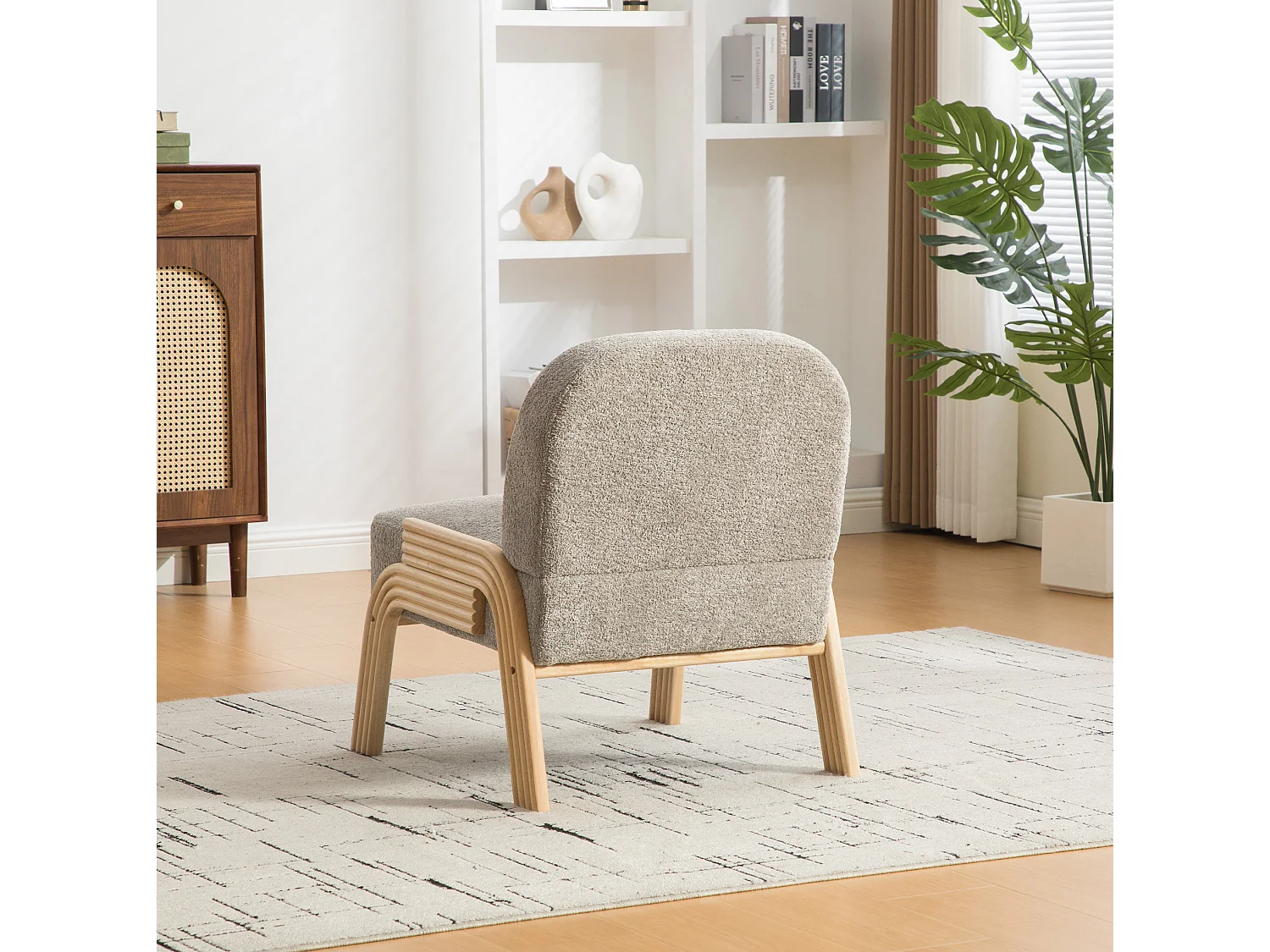 Poltrona in tessuto ciniglia con struttura in legno - Grigio
