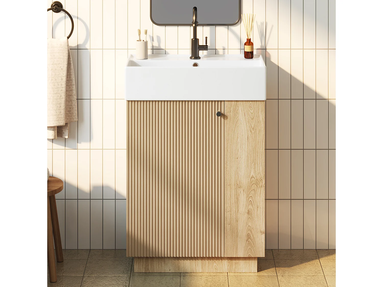 55 cm fristående kommod med keramikhandfat och förvaring - Räfflad finish - Träfinish