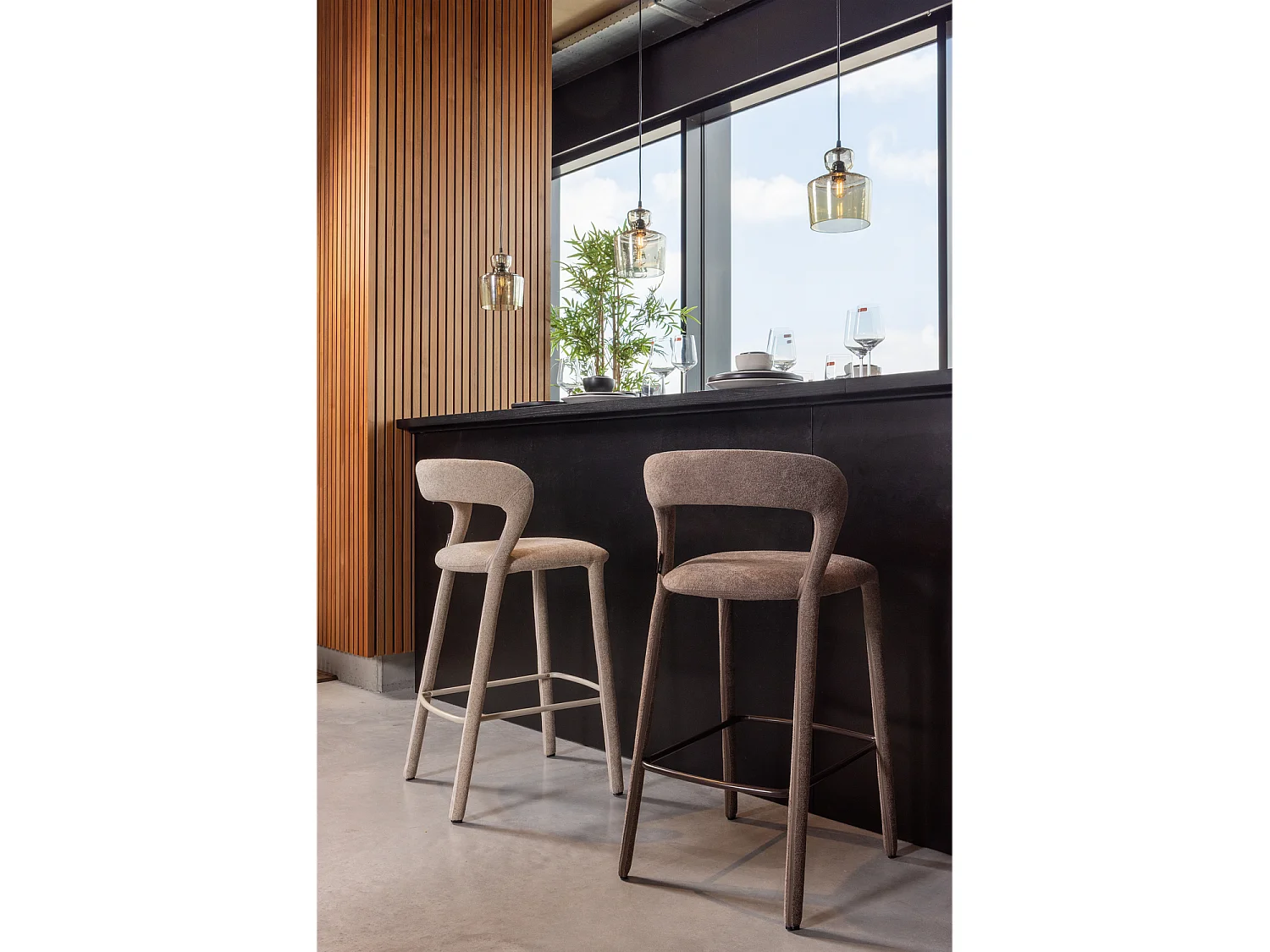 Chaise de bar en tissu NOBLE