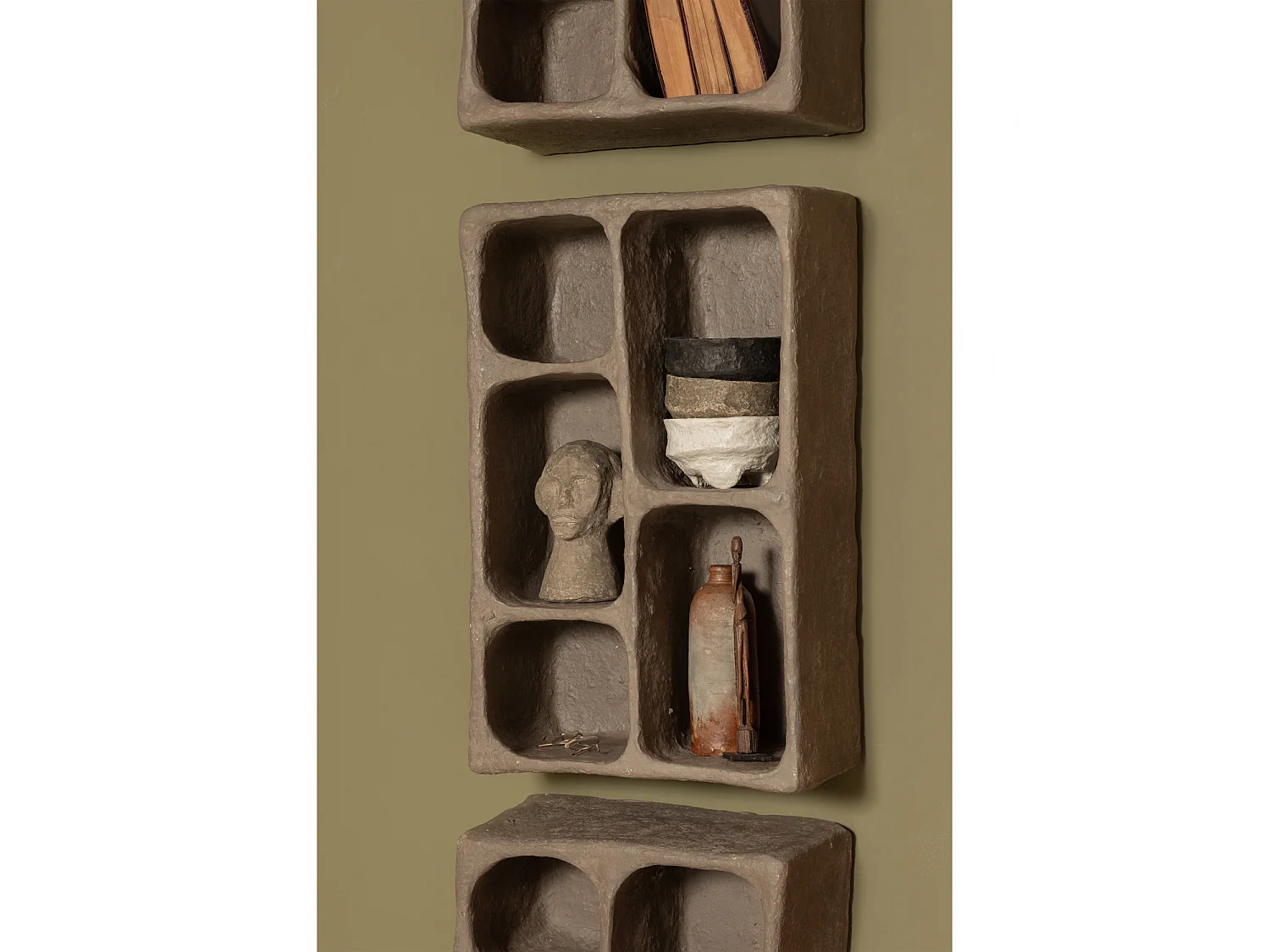 Armoire mural en papier mâché CLAY