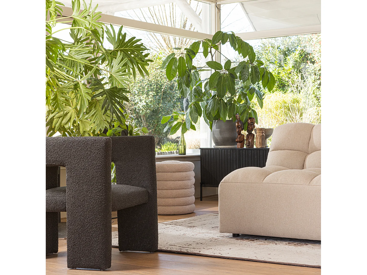 Fauteuil bouclé TIWA