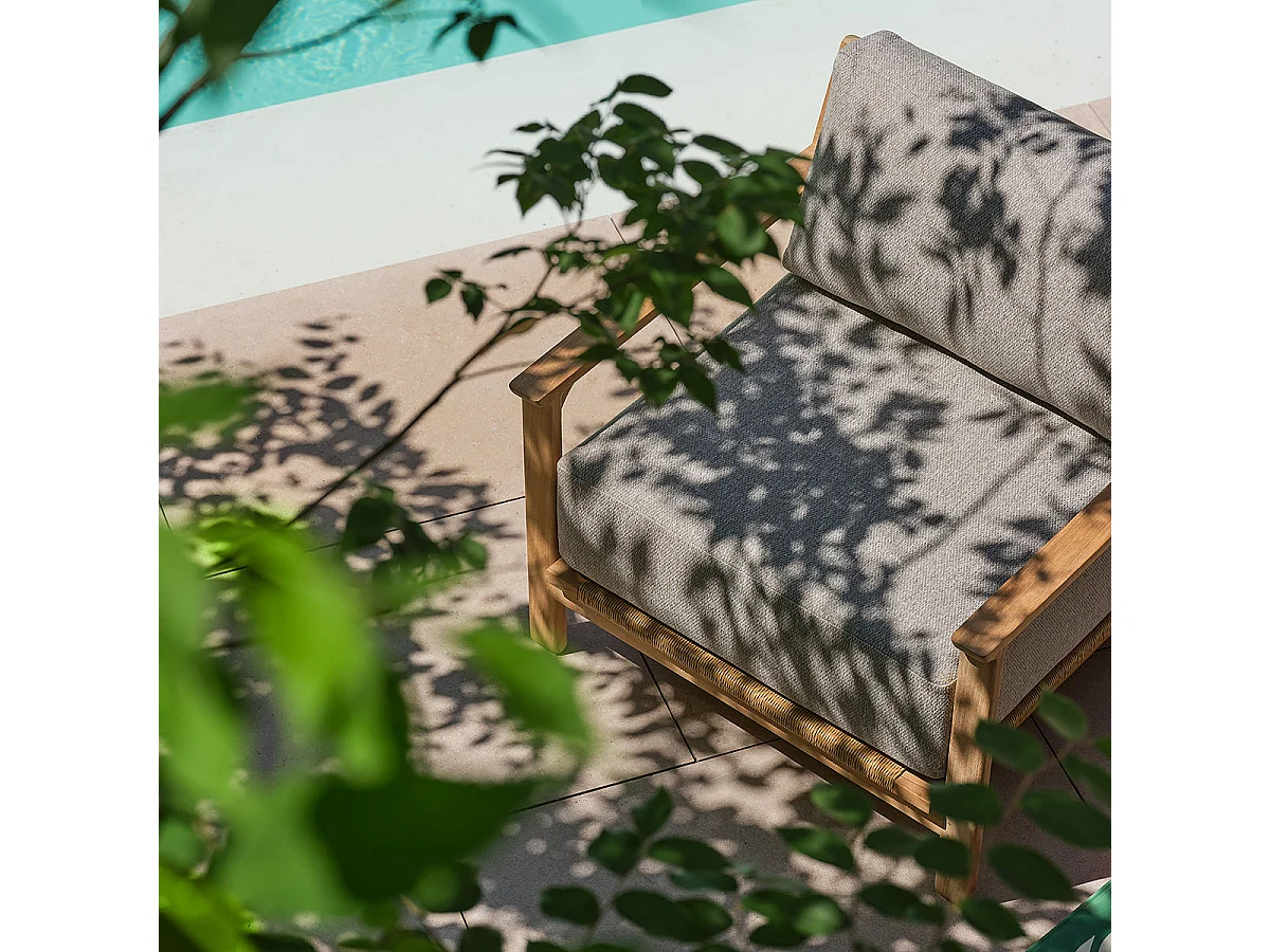 Poltrona da giardino in teak con cuscini grigi melange