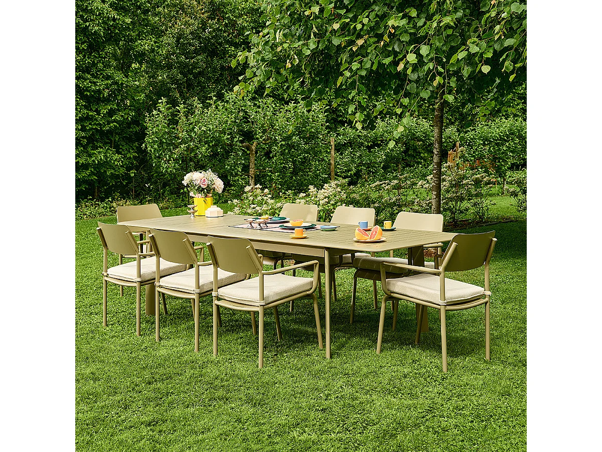Set da giardino in alluminio color kaki per 6-10 persone