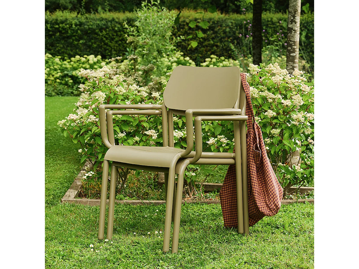 Poltrona da giardino in alluminio e tessuto beige