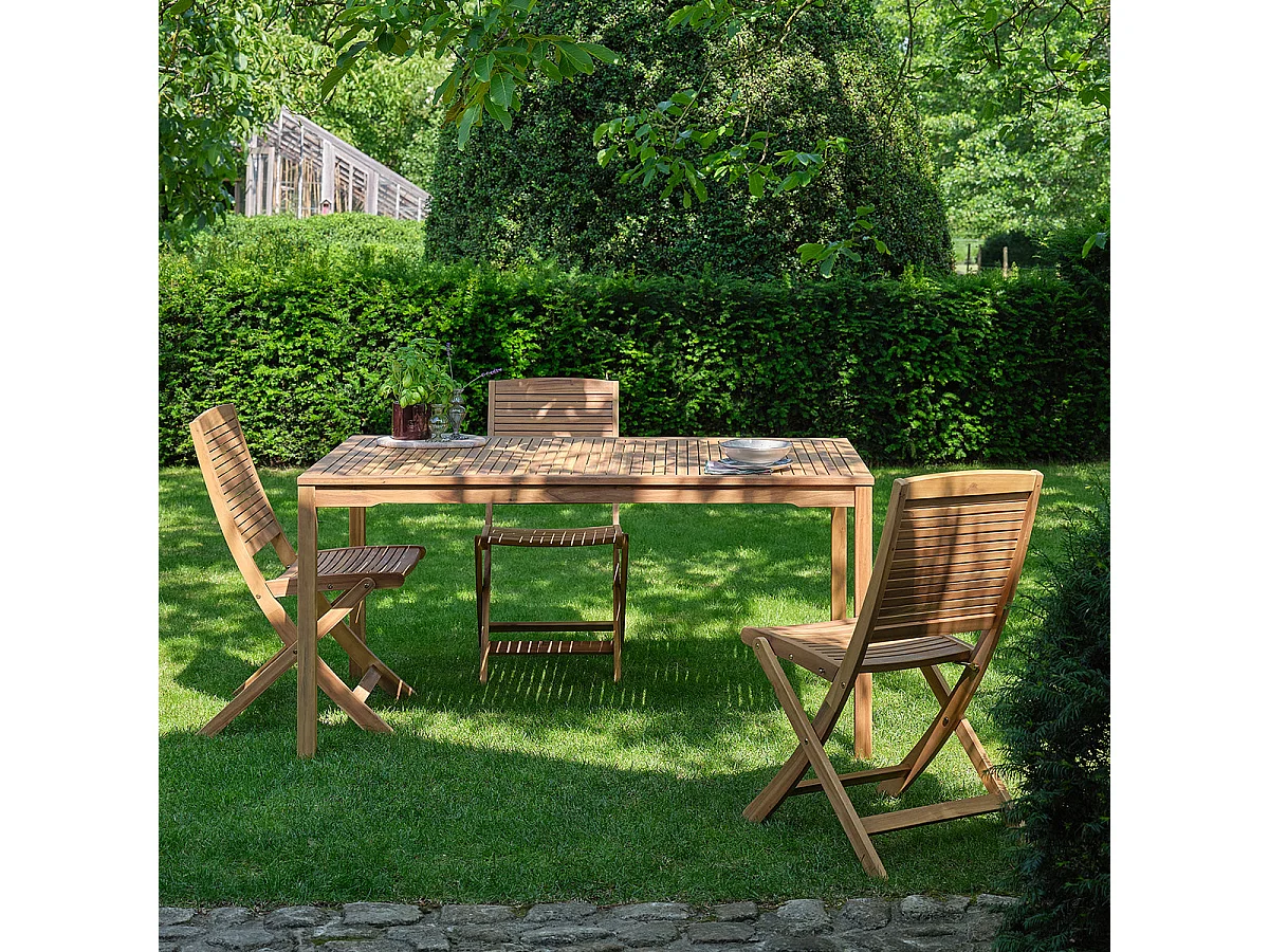Table de jardin en acacia massif 150 cm