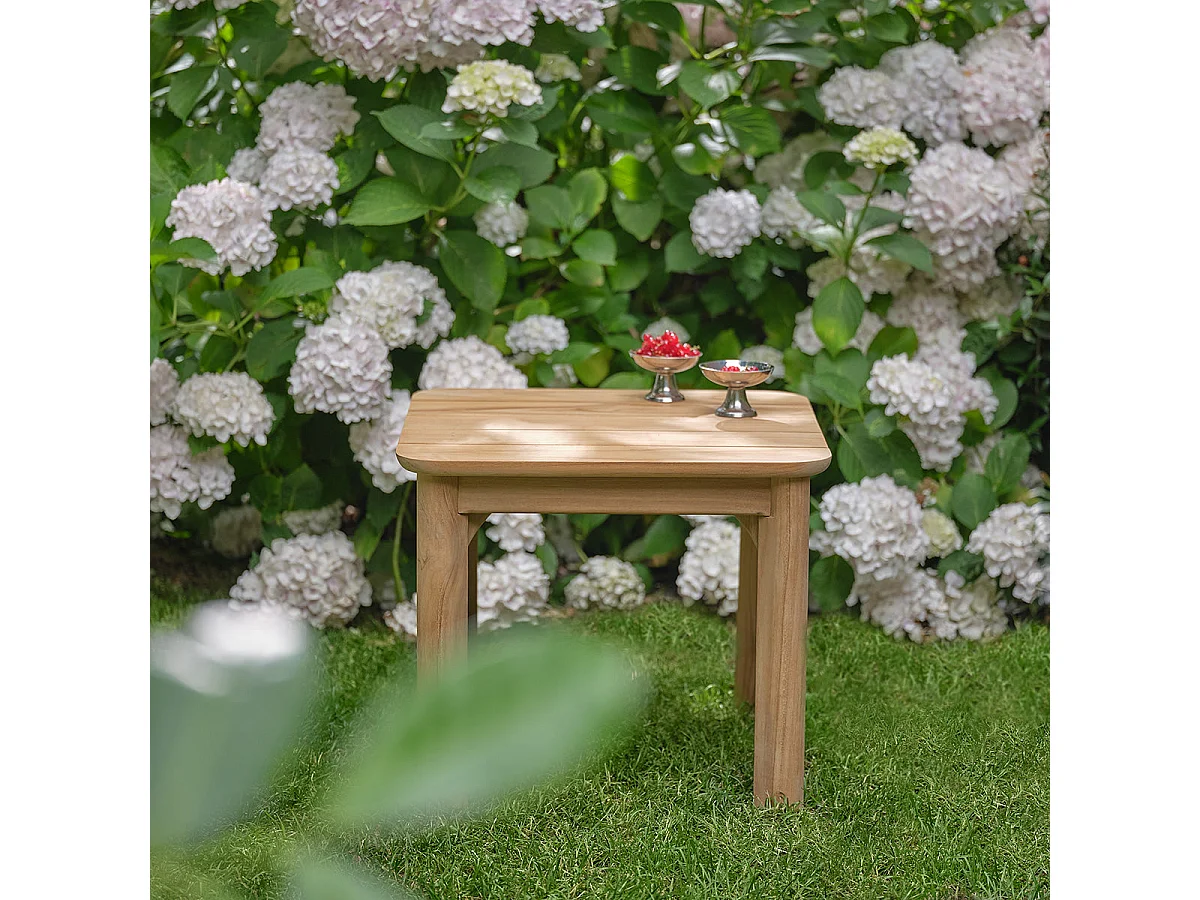Tavolino da giardino in teak