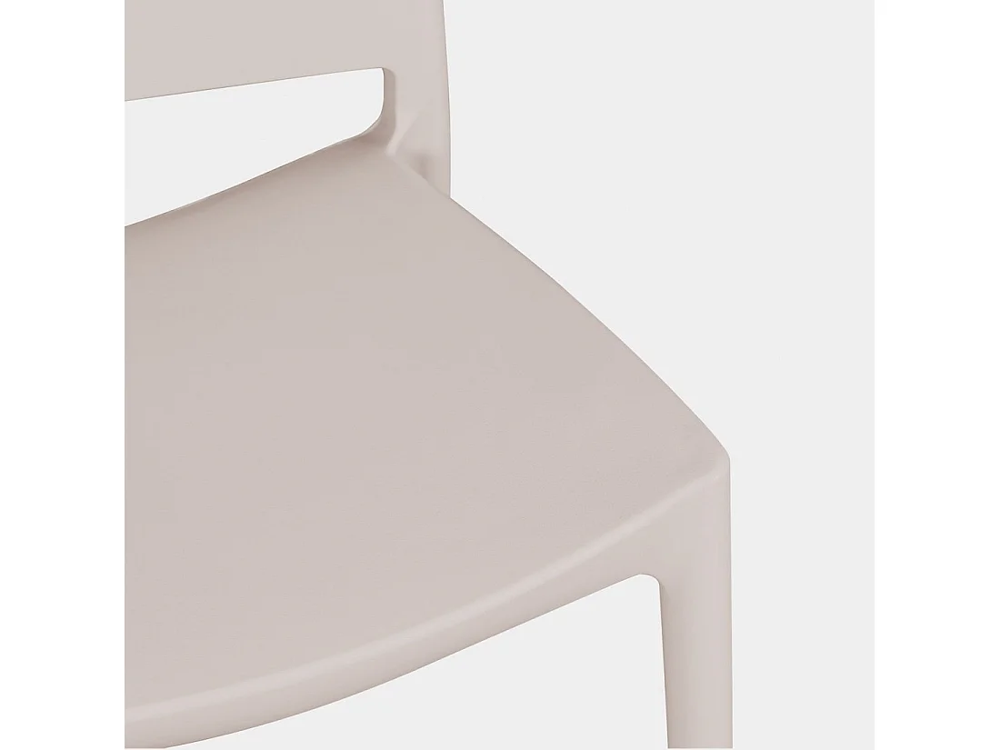 Chaise de cuisine en plastique beige 44x81 cm-Keir