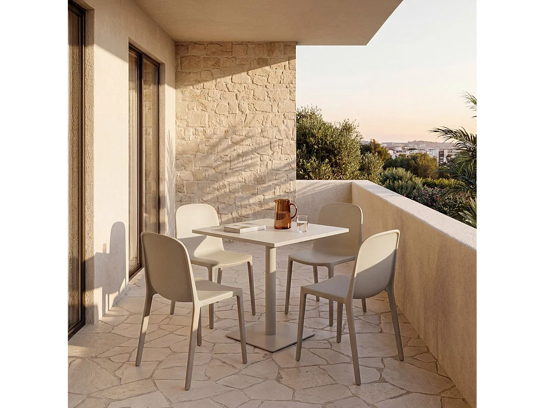 Chaise de jardin en plastique beige 50x79 cm-Ethan