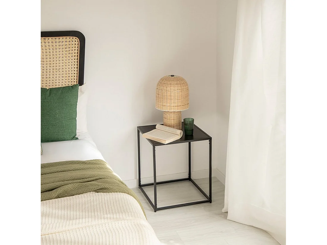 Mesita auxiliar de Metal Negro 53 x 45- Ida