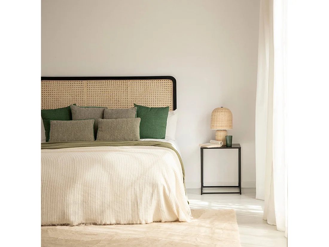 Mesita auxiliar de Metal Negro 53 x 45- Ida