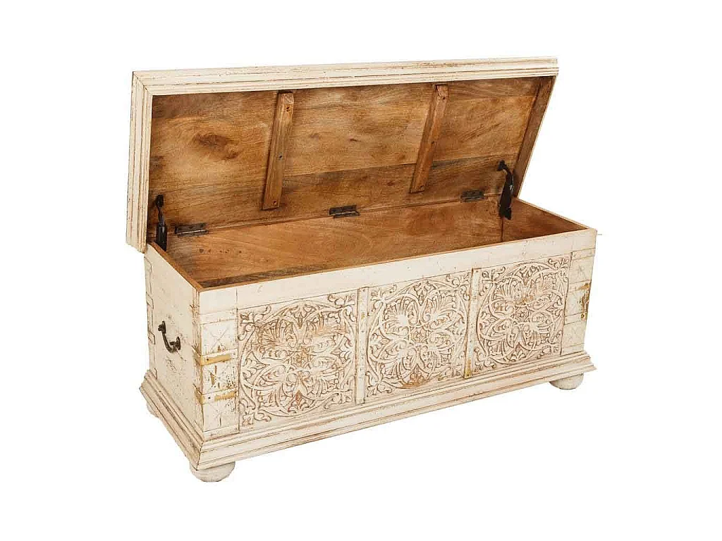 Baúl de madera tallada acabado artesanal beige 103x40x43h cm