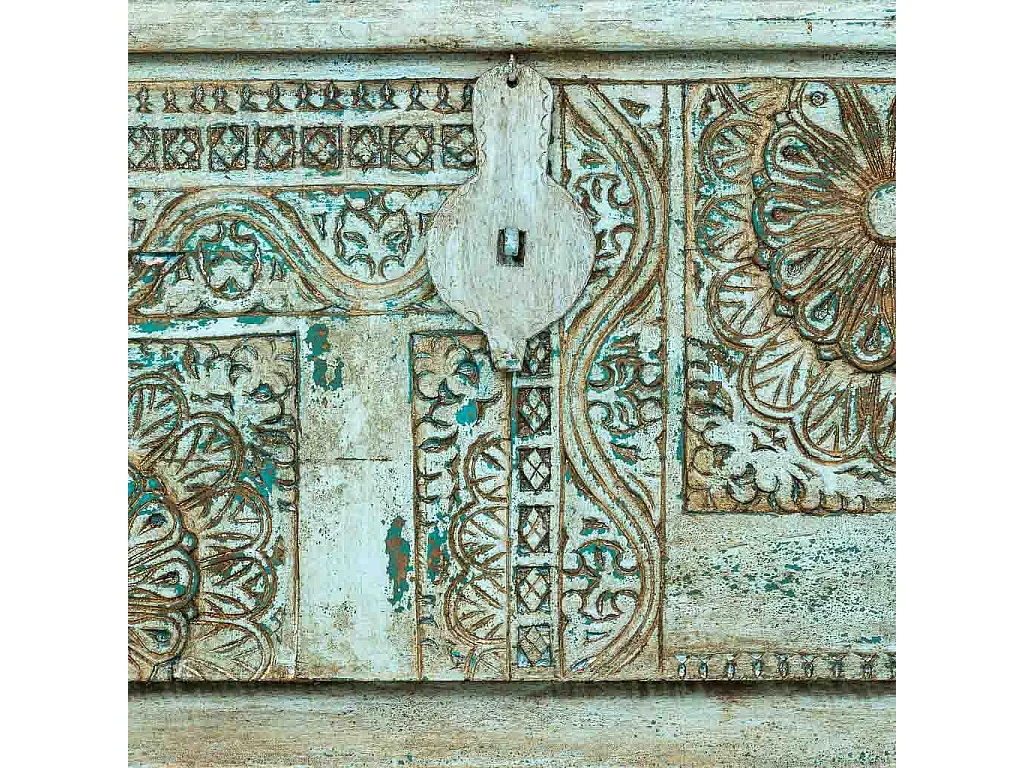 Coffre artisanal en bois bleu 150x45x46h cm