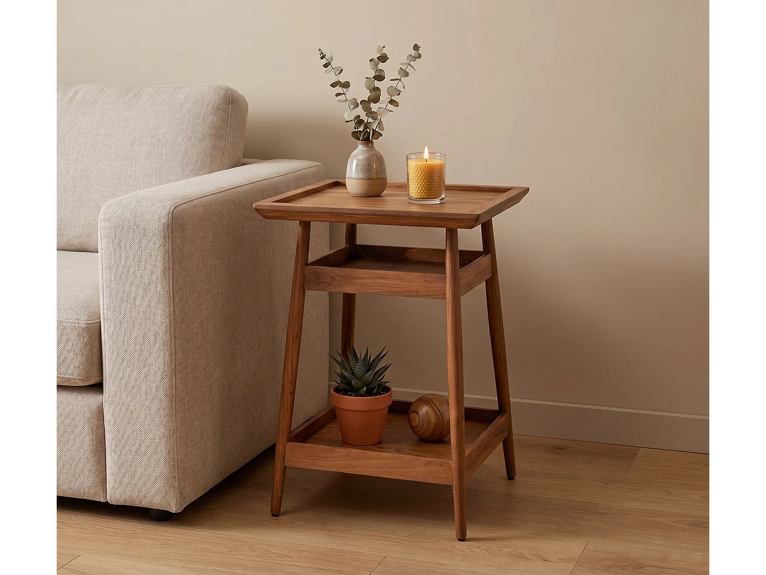 Table d'appoint carrée en bois de teck
