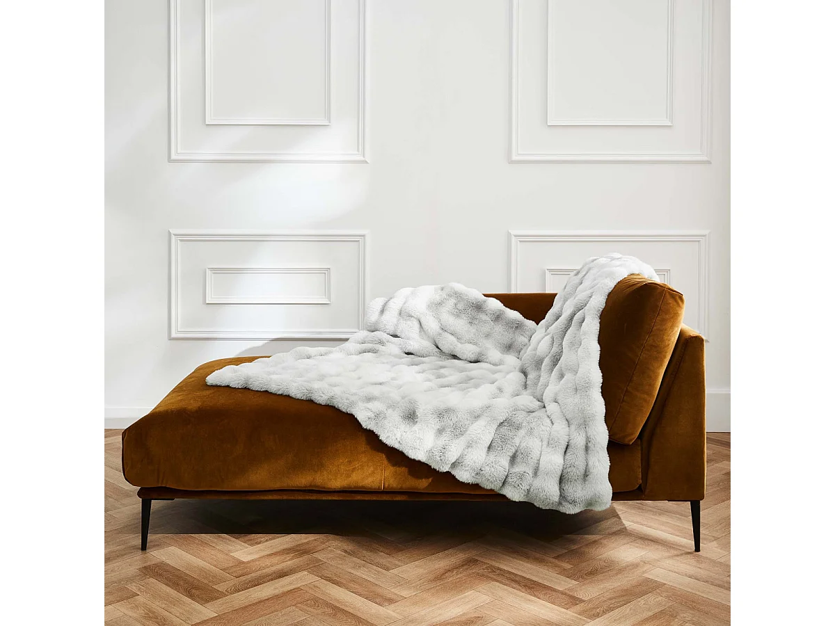 Plaid Imitation Fourrure "Mounty" 180x220cm Gris