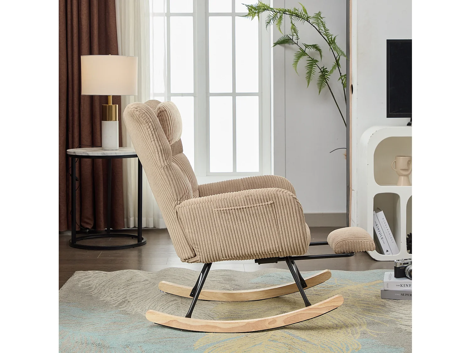 Fauteuil à bascule marron, dossier haut, coussin nuque, assise rembourrée, pour chambre bébé