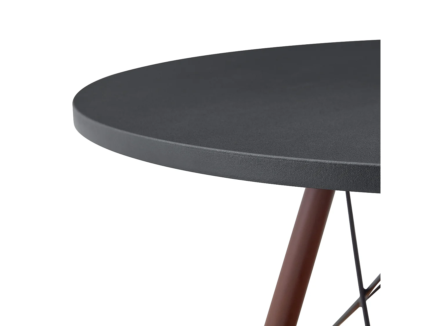 Mesa de jantar redonda, tampo branco, pés cor de nogueira, com uma estrutura de arrumação suspensa em vime, nogueira + preto