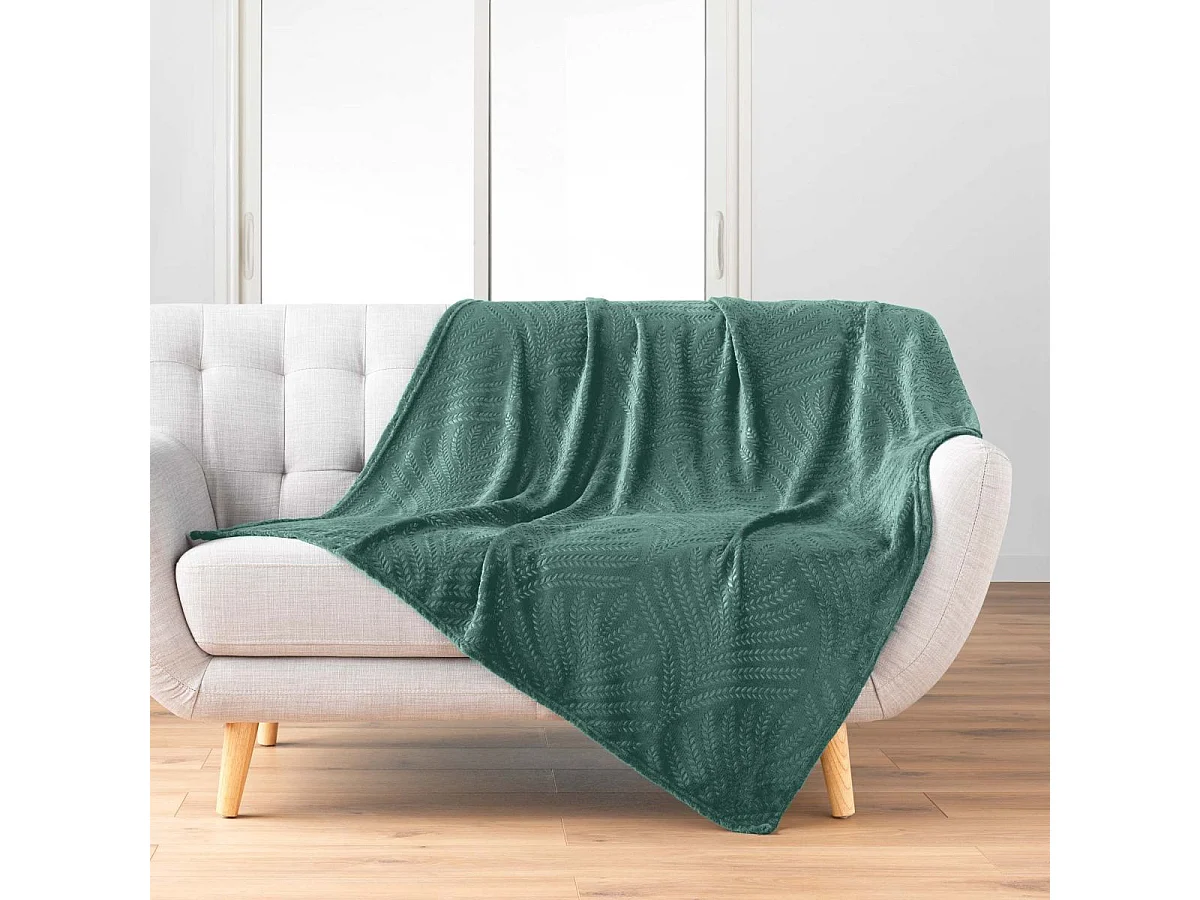 Plaid Uni en Flanelle "Nelia" 125x150cm Vert Cèdre