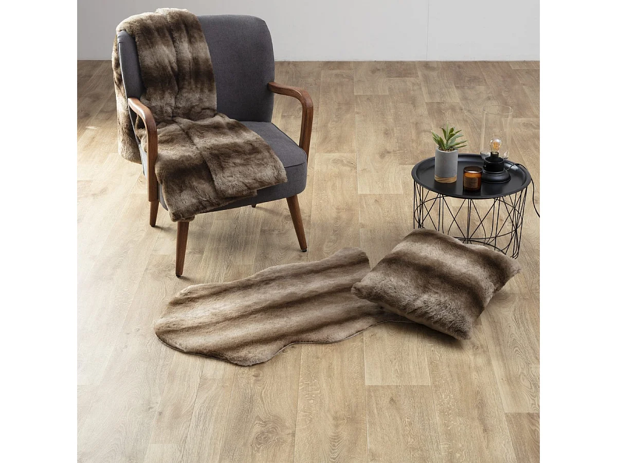 Plaid Imitation Fourrure "Grizzli" 120x160cm Gris